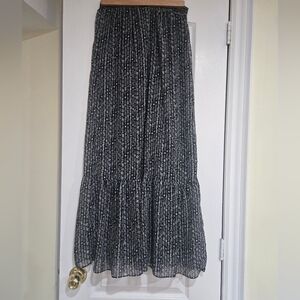 Candie's Black and White Maxi Skirt